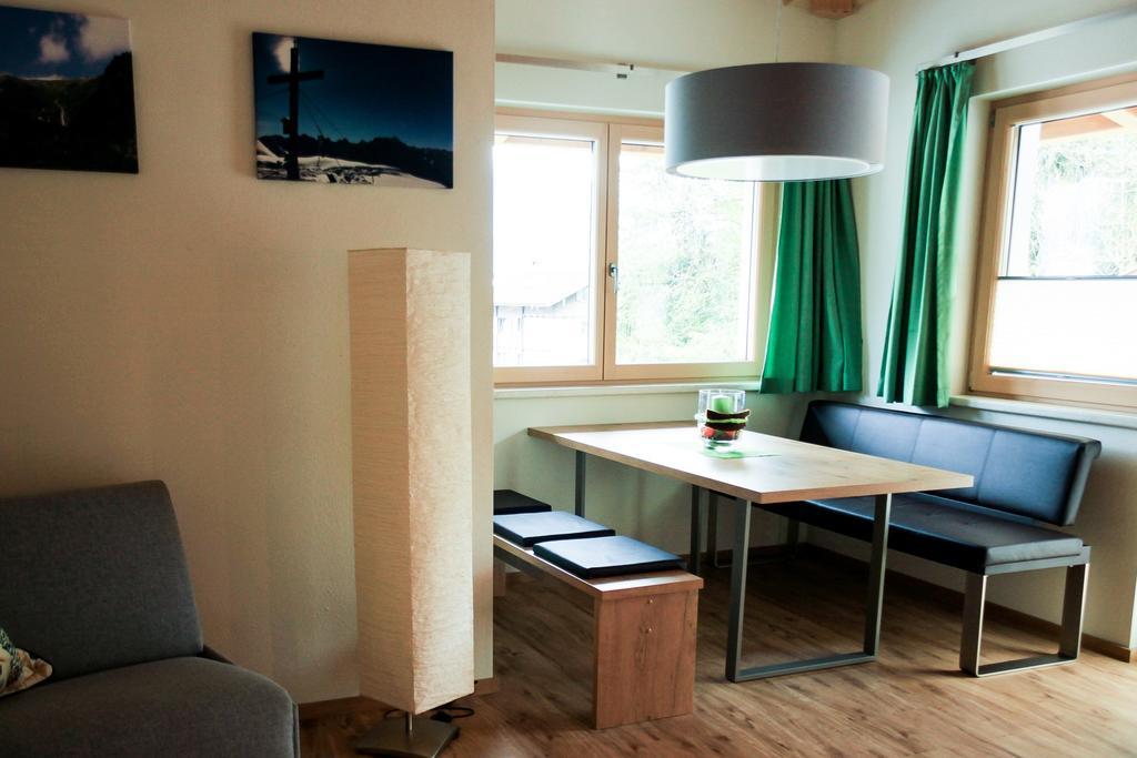 Apart Bergwaerts Fugen Ruang foto